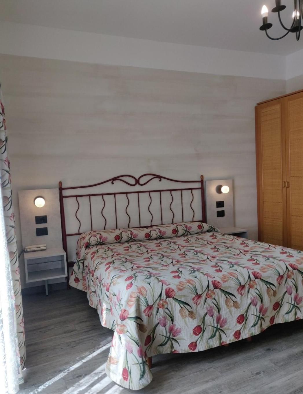 Hotel Castello S. Antonio Λατζίζε Εξωτερικό φωτογραφία